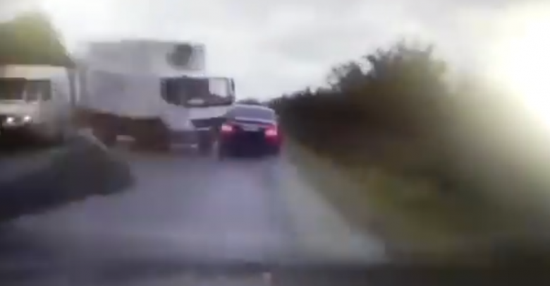 Photo of Declarat vinovat. Ce pedeapsă a primit șoferul camionului care s-a ciocnit cu limuzina lui Dodon?