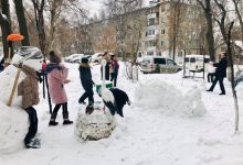 Photo of foto | Ruslan Codreanu s-a bulgărit cu micuții unei case comunitare pentru copii: „Ei au fost cei care mi-au făcut ziua mai veselă”