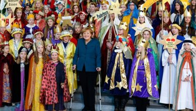 Photo of video | De la discursuri politice, la colinde. Angela Merkel a fredonat piese de Crăciun alături de mai mulți copii