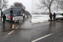 Photo of foto | „Patinaj artistic” pe traseul Cahul-Giurgiulești. Zeci de automobile au derapat din cauza carosabilului acoperit cu gheață