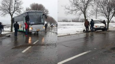 Photo of foto | „Patinaj artistic” pe traseul Cahul-Giurgiulești. Zeci de automobile au derapat din cauza carosabilului acoperit cu gheață