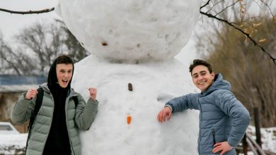 Photo of foto | Un om de zăpadă, vedeta orașului Bălți. Uriașul are circa 5 metri și poate „câștiga” 26.000 de lei
