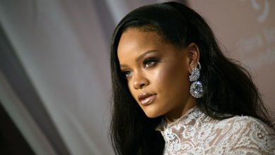 Photo of Rihanna și-a dat tatăl în judecată. Ce acuzații îi aduce artista de talie mondială?