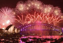 Photo of foto | Au gafat chiar în seara de Revelion. Ce mesaj a apărut pe marile ecrane din Sydney în timpul lansării artificiilor?