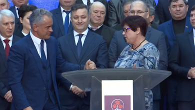 Photo of video | Vlad Plahotniuc culege numai laude de la o fostă profesoară. Ce a povestit dascălul despre situația lui școlară?