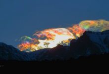 Photo of foto | Spectacol de culori deasupra Munților Bucegi. Un turist a surprins un fenomen rar pe cerul României