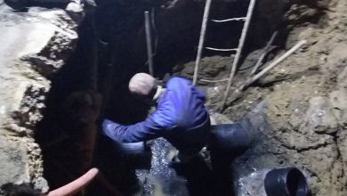 Photo of A rămas blocat la miez de noapte într-o groapă de 3 metri. Un bărbat din Strășeni, salvat de pompieri