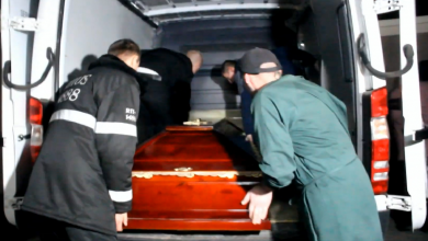 Photo of foto, video | Au revenit acasă în sicrie. Corpurile neînsuflețite ale persoanelor decedate în accidentul din Ucraina au fost repatriate