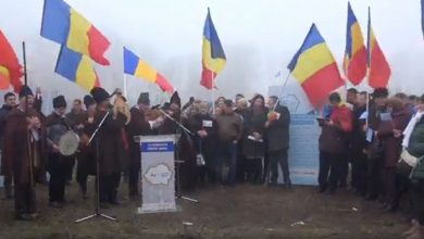 Photo of video | Cu muzică folclorică și dansuri tradiționale. Partidul Liberal s-a lansat în campania electorală pe malul Prutului