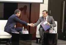 Photo of video | Candu îi oferă un „sfat prietenesc” lui Năstase în plină campanie electorală: „Dragă Andrei, ascultă cetățenii”