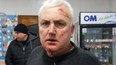 Photo of Un consilier din Briceni ar fi fost bătut de primar. „Mi-a amenințat soția. Am plecat să mă clarific, însă el deodată m-a lovit”