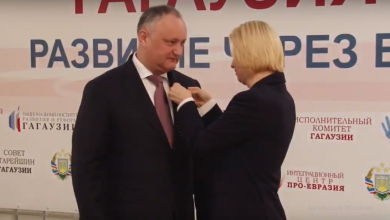 Photo of video | Igor Dodon, decorat la Comrat. Care sunt contribuțiile președintelui la dezvoltarea autonomiei găgăuze?