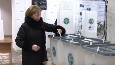 Photo of „Am votat pentru cei care știu să își apere interesele propriului stat”. Președinta PSRM, Zinaida Greceanîi, la urna de vot