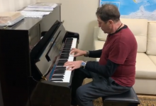 Photo of video | Grigory Leps, acasă la Igor Dodon. Artistul rus și-a etalat abilitățile muzicale la pianul președintelui țării