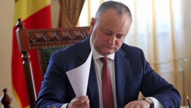 Photo of Încă stă la dubii. Igor Dodon a promulgat doar 4 din cele 9 legi adoptate prin procedura angajării răspunderii Guvernului 