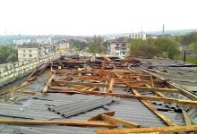 Photo of Codul Galben de vânt a făcut prăpăd în țară: Zeci de case rămase fără acoperișuri și 23 de localități fără curent electric