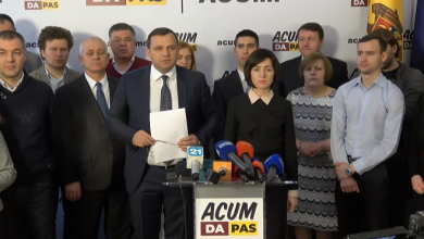 Photo of video | „Nu vom negocia viitorul Moldovei”. Liderii Blocului ACUM refuză să se așeze la masa de discuții cu PSRM, PD și PP ȘOR