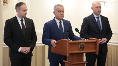 Photo of video | „Voiam să le oferim mai multe funcții decât ei și-ar fi dorit”. Reacția PD și a PSRM, după ce liderii ACUM au anunțat că vor la cârma Guvernului și a Parlamentului