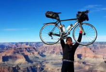 Photo of foto | 30.000 de kilometri pe două roți. Un tânăr de 18 ani este primul om care a făcut înconjurul lumii pe bicicletă