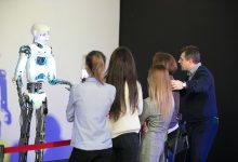 Photo of foto | Robotul Titan, pentru 10 zile la Chișinău. Innovatic Fest Roboshow și-a deschis astăzi ușile pentru amatorii de tehnologii