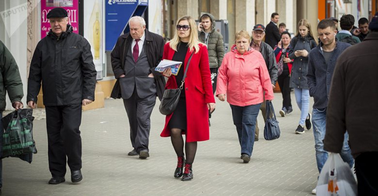 Photo of În Moldova sunt mai multe femei decât bărbați. Populația masculină trăiește, în medie, cu 8 ani mai puțin