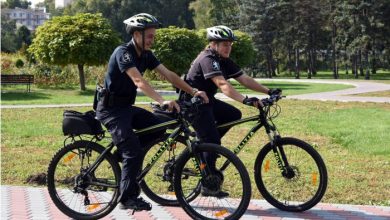 Photo of foto | Vor patrula capitala pe două roți. Polițiștii pe biciclete și-au reluat astăzi activitatea
