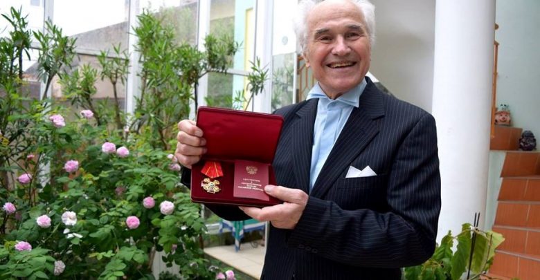 Photo of doc | Eugen Doga îi solicită președintei Sandu să apere drepturile de autor: „Treziți din amorțeală organele de drept”