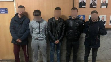 Photo of foto | Puși pe glume la miez de noapte. Cinci tineri ar fi amenințat o soferiță din capitală cu o armă falsă