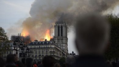 Photo of foto, video | Tragedia de la Notre Dame de Paris: un pompier a avut de suferit, iar polițiștii au anunțat cauza preliminară a incendiului