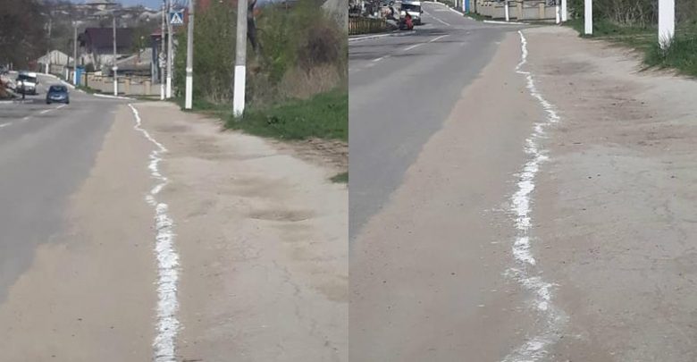 Photo of foto | La Hâncești se văruiesc chiar și bordurile imaginare. Un localnic a improvizat marginea unui trotuar invizibil