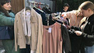 Photo of foto | „Orice faptă frumoasă începe de la noi”. Copiii cu autism, mai fericiți datorită implicării moldovenilor veniți la Fashion with Compassion Bazaar