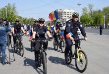 Photo of foto | Polițiștii s-au întrecut la o cursă de ciclism dedicată Zilei Drapelului Național: „Astăzi și întotdeauna, te purtăm în suflet și la inimă”
