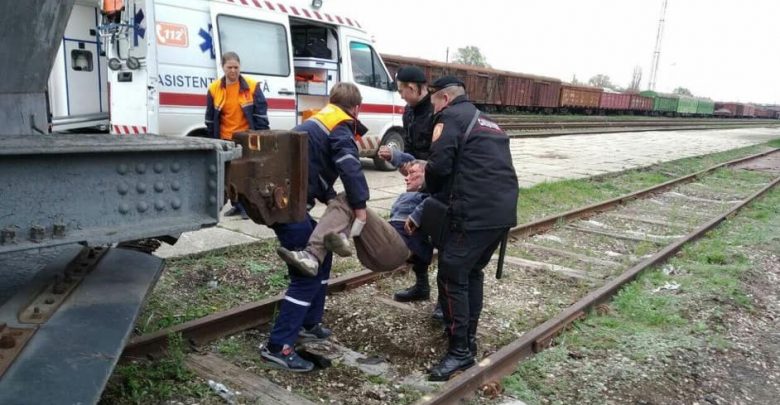 Photo of foto | Un bărbat, găsit inconștient și rănit la cap. Poliția solicită ajutorul oamenilor pentru a-l identifica