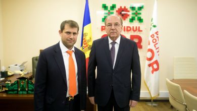 Photo of Ilan Șor a avut o întrevedere cu ambasadorul Rusiei în Moldova. Deputatul l-a invitat pe oficialul rus într-o vizită la Orhei