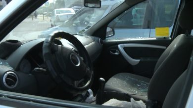 Photo of Furios și plin de nervi. Un șofer ar fi spart geamul unui taxi în care se afla o mamă cu un copil