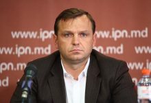 Photo of video | Andrei Năstase, înainte de ședința Parlamentului: „Cererea de demisie a președintelui este un mesaj de disperare”
