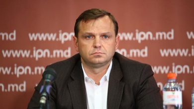 Photo of Andrei Năstase nu mai este ministru. Motivul pentru care a renunțat temporar la funcția din Guvern