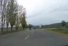 Photo of video | S-ar fi simțit ca în „Fast and Furious”: Un șofer, surprins în timp ce face manevre periculoase în apropiere de Anenii Noi