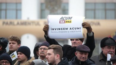 Photo of Blocul ACUM cheamă oamenii la un flash-mob împotriva majorării prețurilor la carburanți