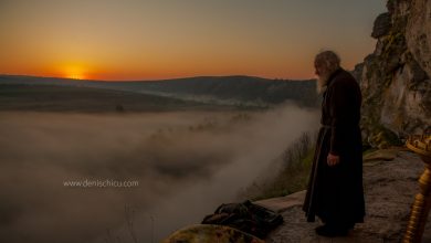 Photo of foto | De 15 ani întâlnește răsăriturile și apusurile într-o peșteră de la Butuceni. 24 de ore alături de călugărul Efimie și fotograful Denis Chicu