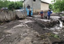 Photo of foto | Ploaia de ieri a făcut prăpăd la Șoldănești: Unii au rămas fără grădini, alții – fără beciuri și acoperișuri
