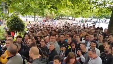 Photo of video | Moment emoționant la o secţie de votare din Londra. Zeci de oameni au intonat Imnul României – „Deşteaptă-te, române!”