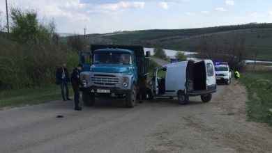 Photo of foto | Accident în raionul Anenii Noi: O persoană a decedat după ce mașina în care se afla s-a tamponat cu un camion