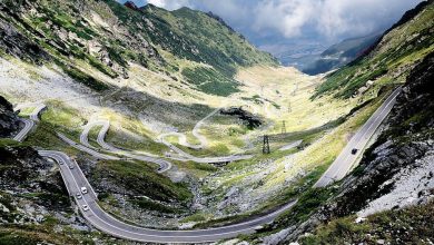 Photo of Doi turiști ucraineni, găsiți aproape înghețați în munții României: S-ar fi aventurat cu bicicletele pe Transfăgărășan