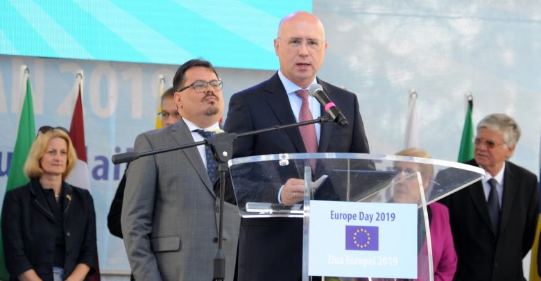 Photo of foto | Pavel Filip la inaugurarea Orășelului European: ,,Apropierea de UE se face nu prin declarații, ci prin fapte concrete”