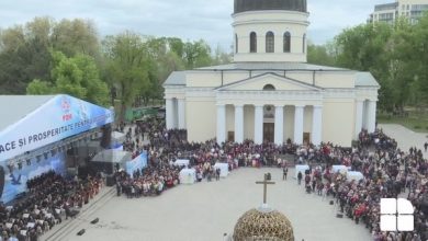 Photo of foto | Democrații sărbătoresc în Scuarul Catedralei „Pacea și Prosperitatea pentru Moldova”