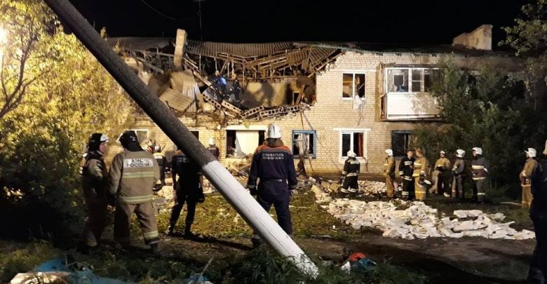 Photo of foto, video | Explozie într-un bloc de locuit în Rusia: Șapte apartamente, avariate, iar cel puțin 2 persoane, decedate