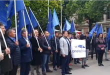 Photo of video | Imnul Europei, dar și cel al României, a răsunat astăzi în capitală. Partidul Liberal a organizat un flashmob de 9 mai