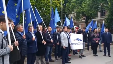 Photo of video | Imnul Europei, dar și cel al României, a răsunat astăzi în capitală. Partidul Liberal a organizat un flashmob de 9 mai