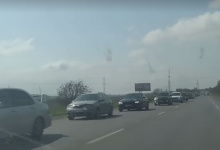 Photo of video | S-au terminat sărbătorile – au început ambuteiajele. Zeci de mașini, blocate în trafic la intrarea în Bălți